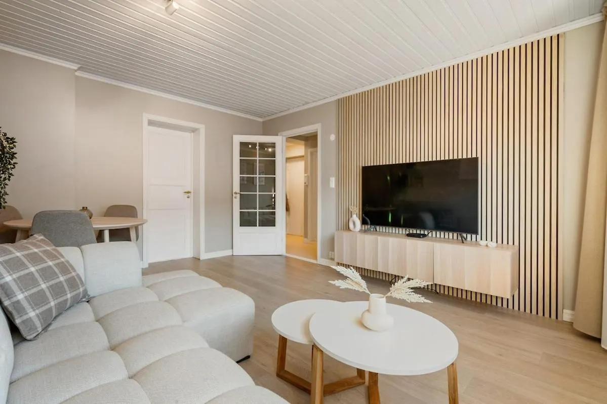 Apartment With 2 Bedrooms And Balcony Bergen